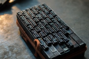 printing words unsplash